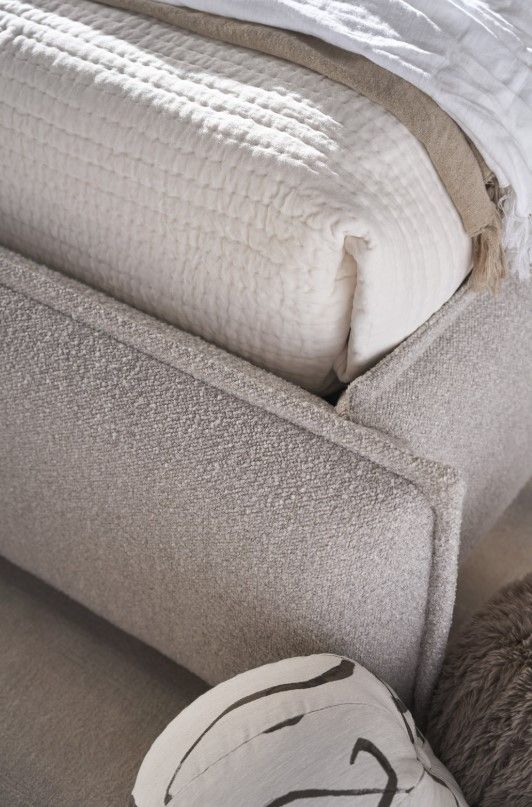 Universal Explore Home™ New Modern Medina Pebble Upholstered King Lux Panel Bed-2