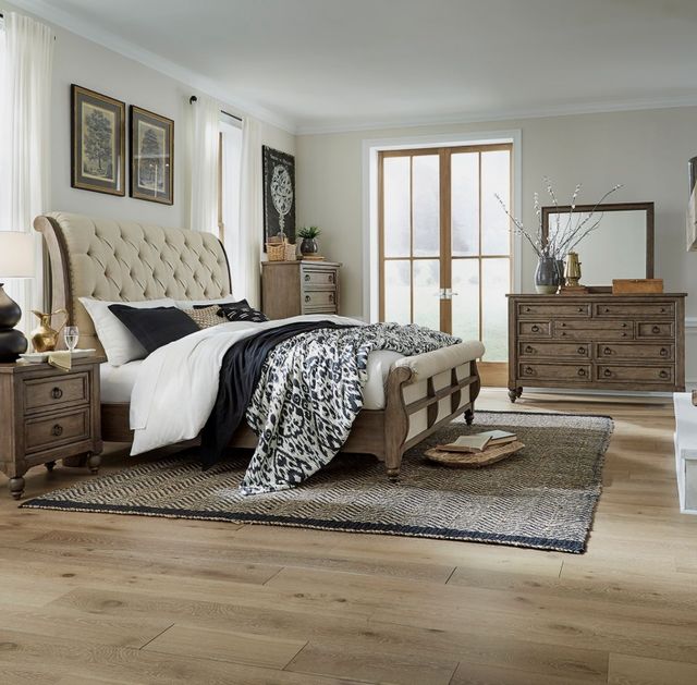 Liberty Furniture Americana Farmhouse 5-Piece Black/Dusty Taupe Queen Sleigh Bedroom Set-1
