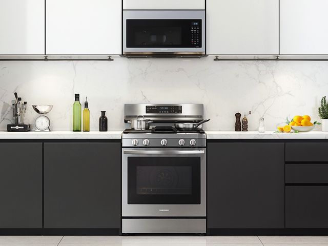 Samsung 30" Fingerprint Resistant Stainless Steel Smart Freestanding Gas Range-11
