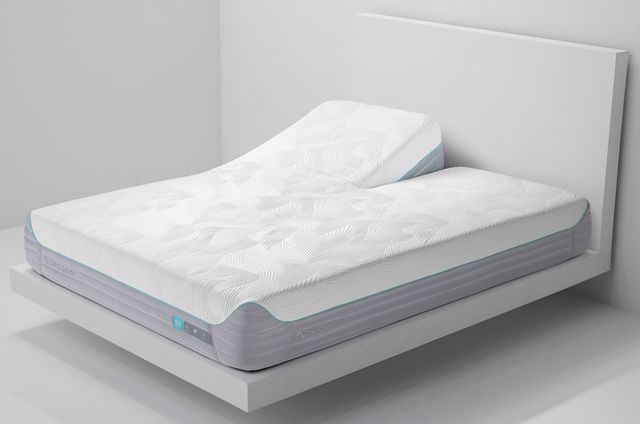 BEDGEAR® S7 Performance® 12" Memory Foam Plush Tight Top Split Head King Mattress in a Box-3