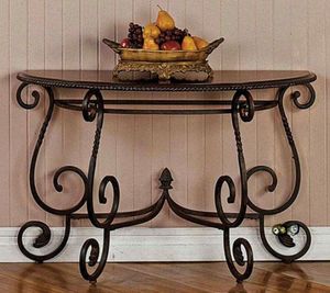 Click to view more images of the product.