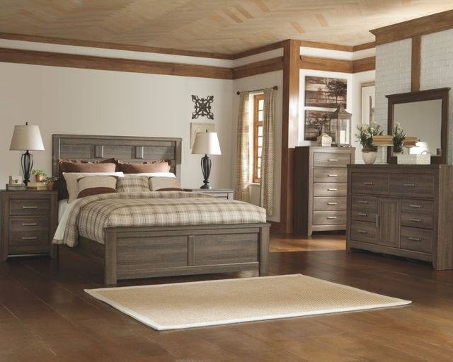 Signature Design by Ashley® Juararo 3-Piece Dark Brown King Poster Bed Set-3