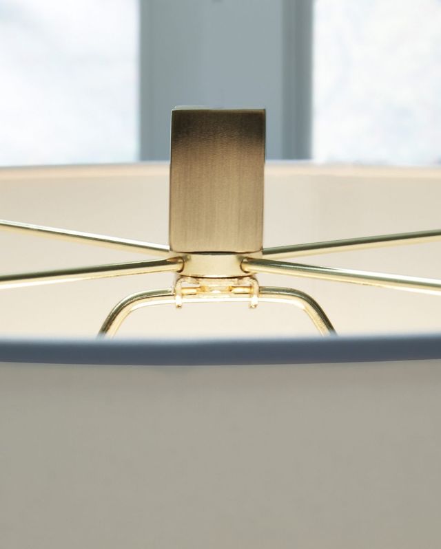 Signature Design by Ashley® Teelsen Gold/White Crystal Table Lamp-2