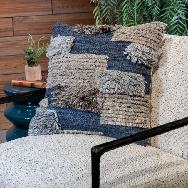 Signature Design by Ashley® Gibbend Blue/Gray/White Throw Pillow-2