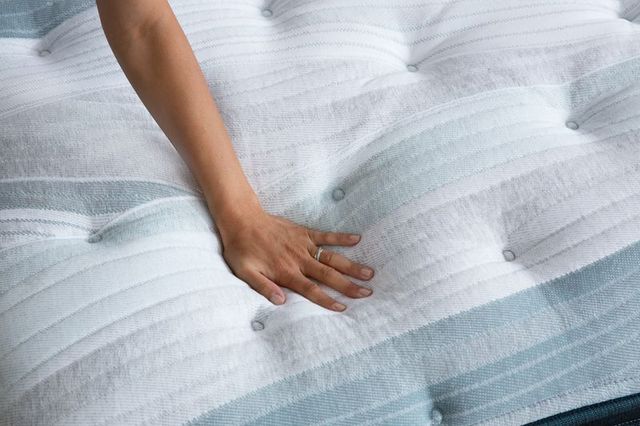 Side sleeper enjoying a soft mattress