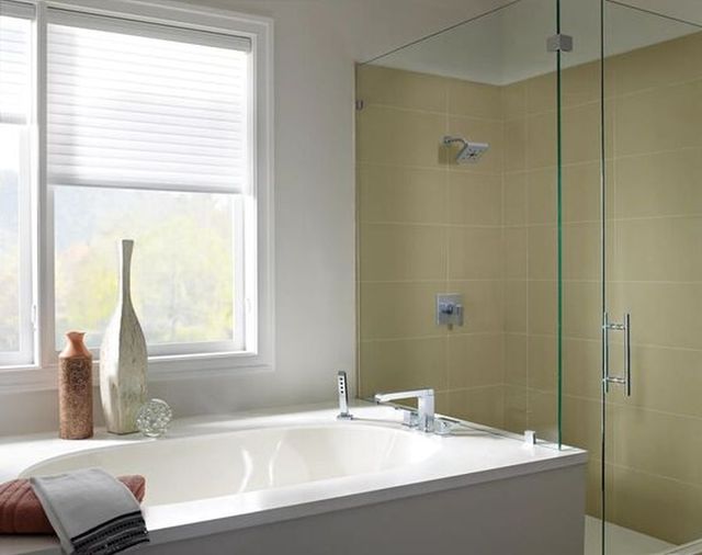 Delta Ara® Roman Chrome Tub with Hand Shower Trim-2