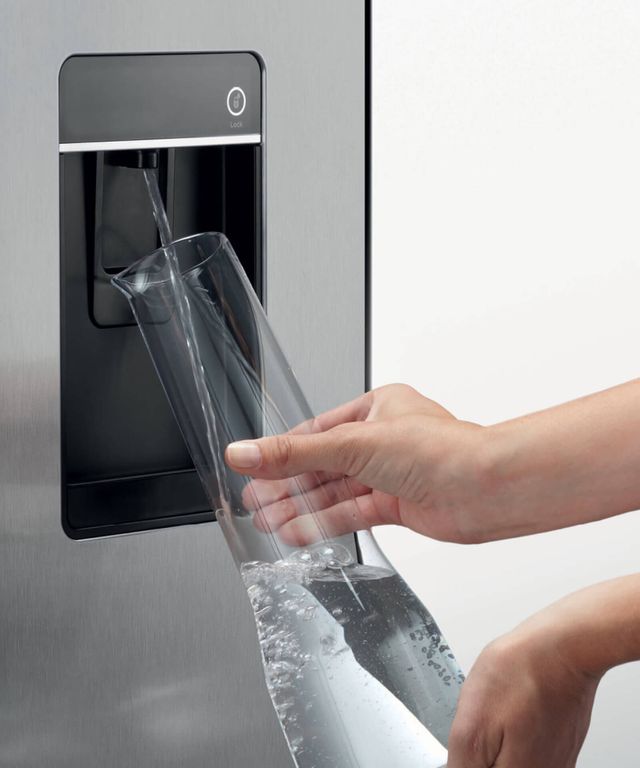 Fisher & Paykel Series 7 36 in. 16.8 Cu. Ft. Panel Ready Built In French Door Refrigerator-4