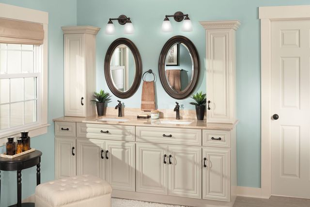 Moen® Brantford™ Oil Rubbed Bronze Two Globe Bath Light-3
