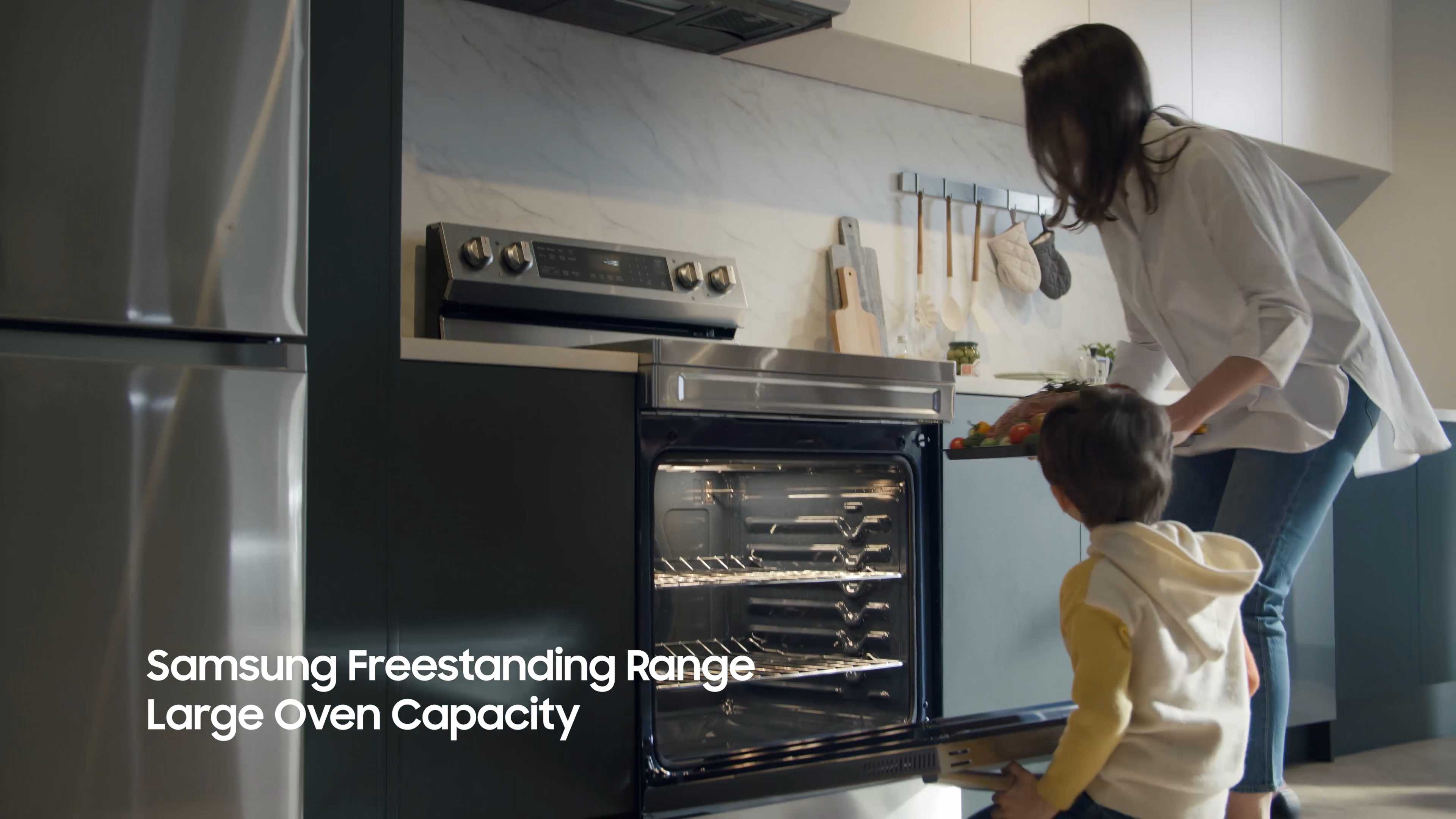 Samsung Freestanding Range Large Oven Capacity