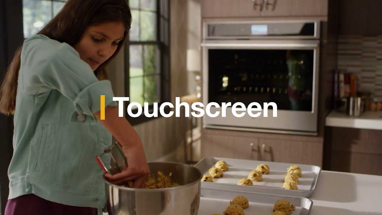 Wpc-22799-Whirlpool-Wall-Ovens-Touch-Screen-Alt-720 CC.mp4