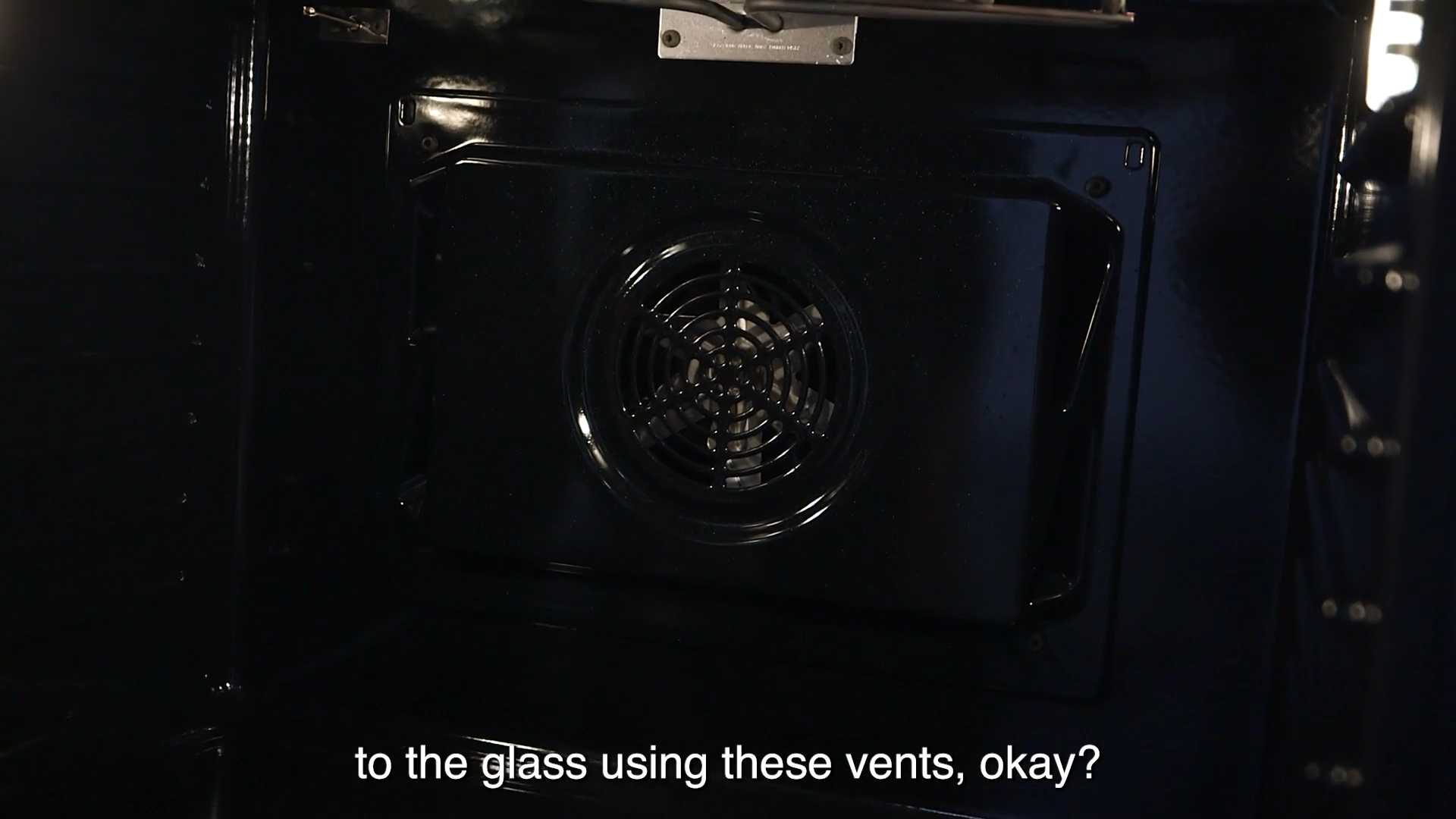 f1bbac5f-acba-4b62-8f32-77218dd3bea7.mp4