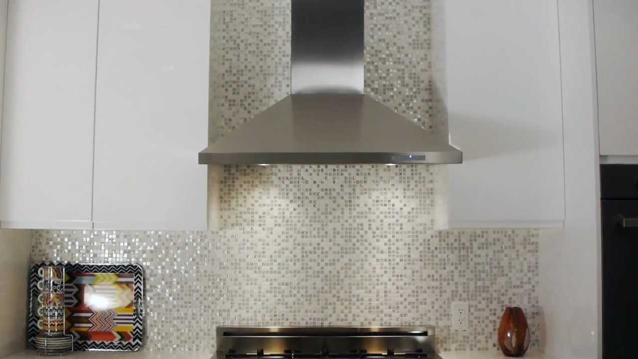 XO Stainless Steel Wall Mounted Range Hood