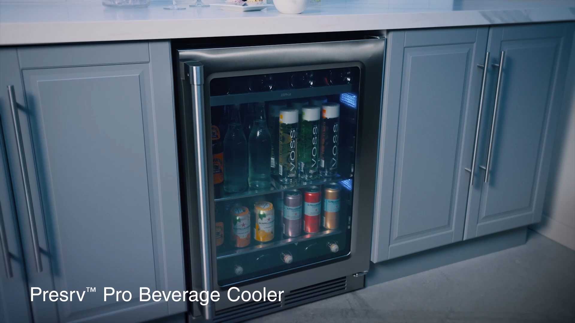 Zephyr Presrv Beverage Center
