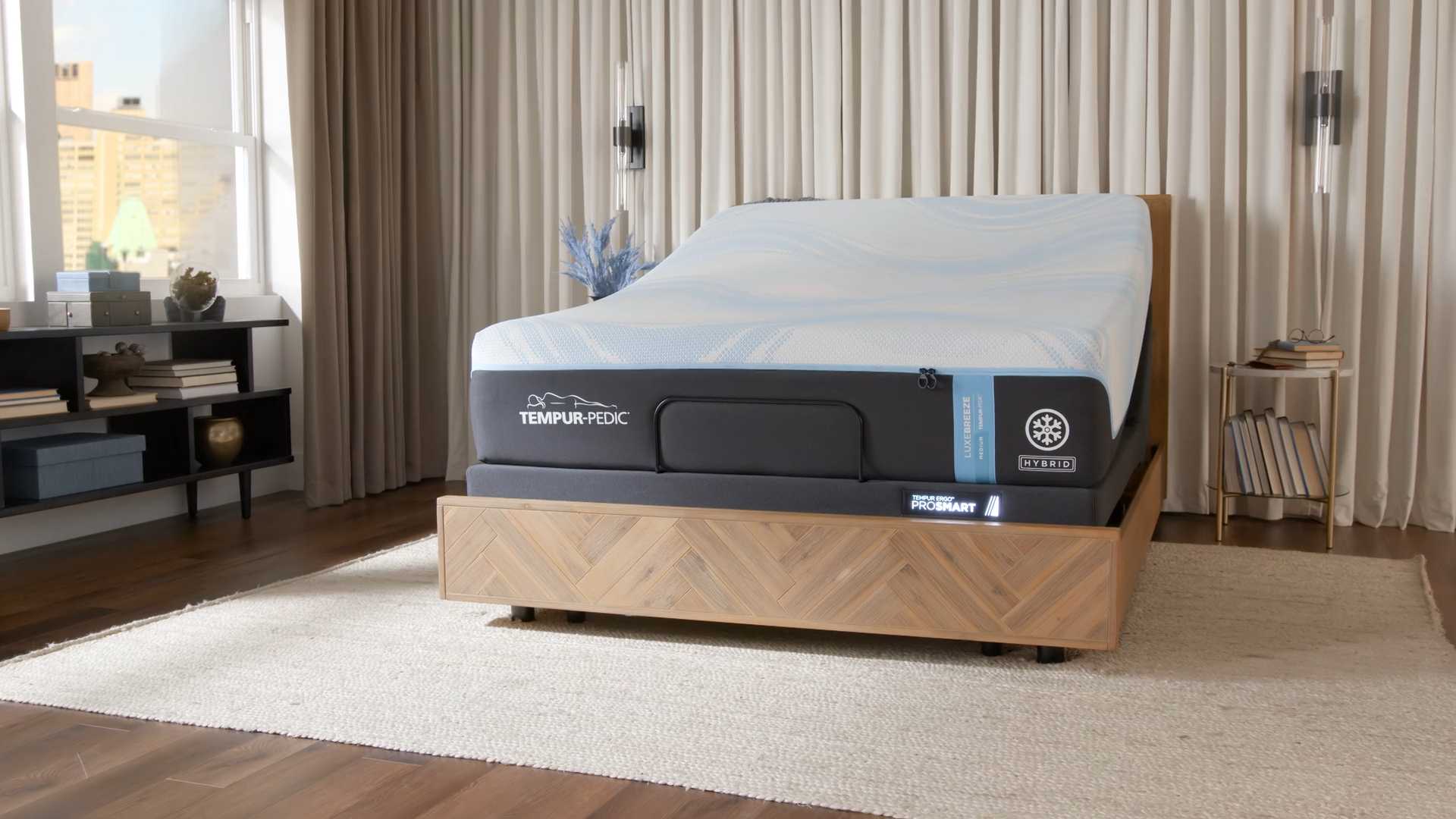 Tempur LuxeBreeze Hybrid Ergo ProSmart Queen Overall 1080p